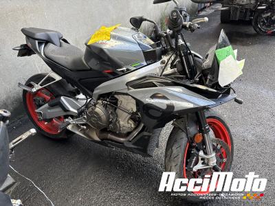 APRILIA TUONO 660