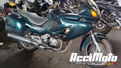 HONDA DEAUVILLE NT650V