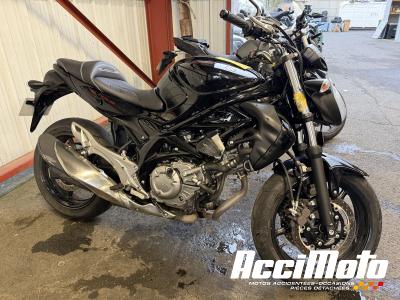 SUZUKI GLADIUS SFV650
