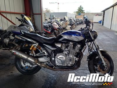 YAMAHA XJR 1300