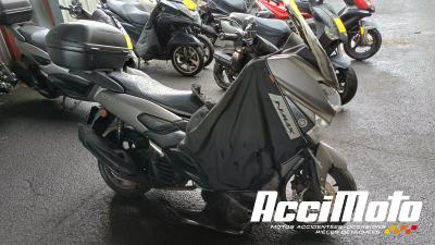 YAMAHA N-MAX
