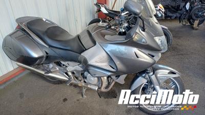 HONDA DEAUVILLE NT700V