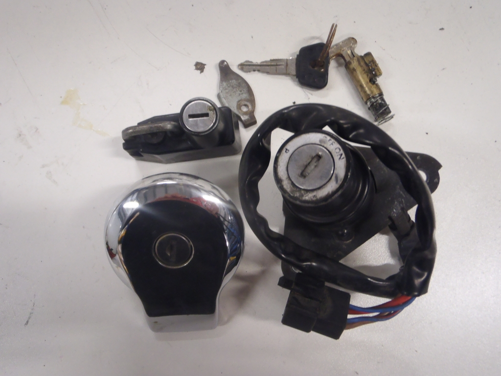 Kit De Serrures Neiman Pour Suzuki SV 1000 / SVS 2005 - Occasion