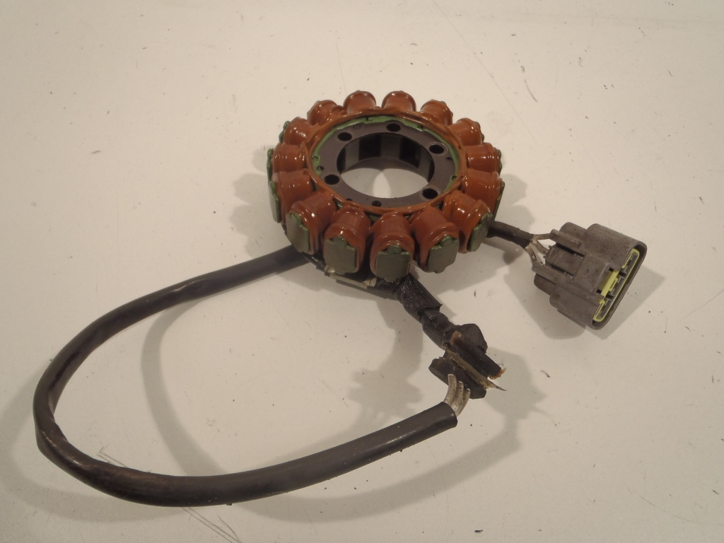 Ensemble des pièces disponibles stator KAWASAKI ZX10 R ZX 10 R ZX10R