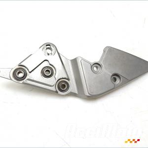 Platine repose-pied avant (droit) SUZUKI BANDIT GSF1200N
