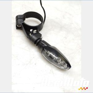 Clignotant avant (droit) TRIUMPH TRIDENT 660
