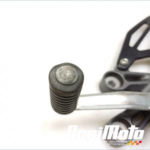 Platine repose-pied avant (gauche) YAMAHA R7 YZF