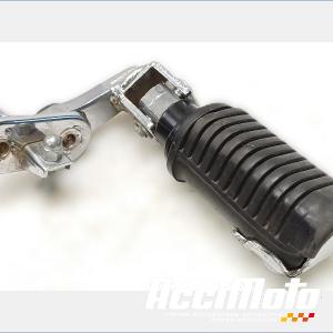 Repose-pied avant (droit) HONDA CM125