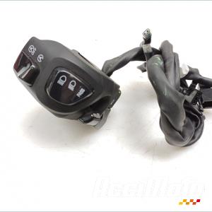 Commodo (gauche) YAMAHA XMAX YP125R