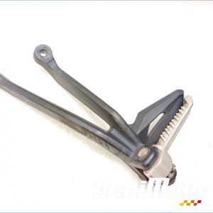 Platine repose-pied arrière (gauche) TRIUMPH STREET TRIPLE 765 RS