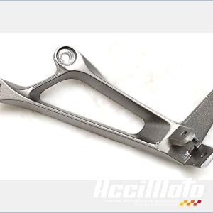 Platine repose-pied arrière (gauche) HONDA CB1000R