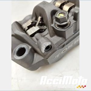étrier de frein avant (droit) HONDA CB1000R