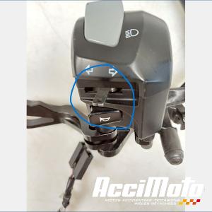 Commodo (gauche) YAMAHA TMAX XP530