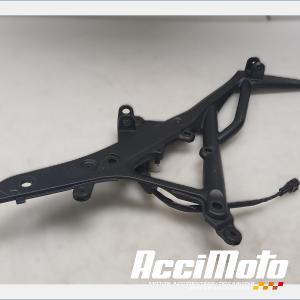Platine repose-pieds (droit) KAWASAKI ER6 N
