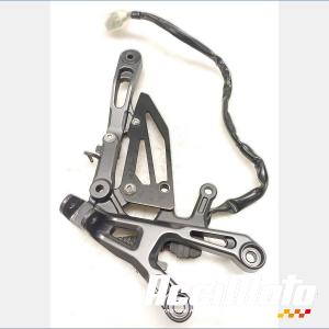 Platine repose-pied avant (droit) YAMAHA MT-10