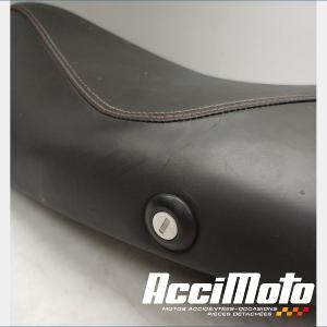 Selle (origine) PEUGEOT KISBEE 50