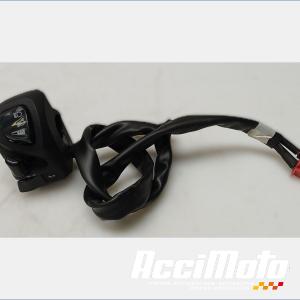 Commodo (gauche) YAMAHA XMAX 300