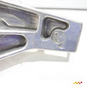 Platine repose-pied arrière (gauche) HONDA CBR929