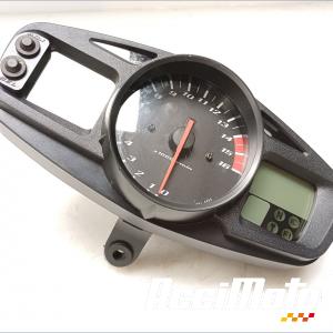 Compteur (tableau de bord) SUZUKI GSR 600