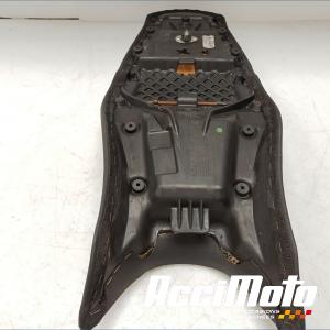Selle (origine) TRIUMPH STREET TRIPLE 675