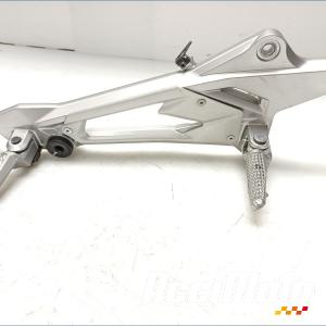 Platine repose-pieds (droit) KAWASAKI Z 800E