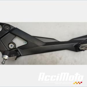 Platine repose-pieds (gauche) YAMAHA XJ6N