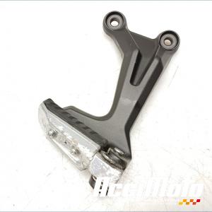 Platine repose-pied arrière (droit) KAWASAKI Z 650