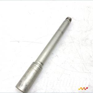 Axe de roue avant  SUZUKI GSR 750