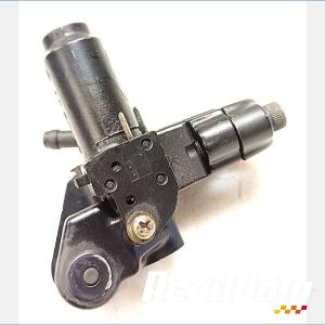 Maître cylindre de frein avant TRIUMPH SPRINT 955I RS