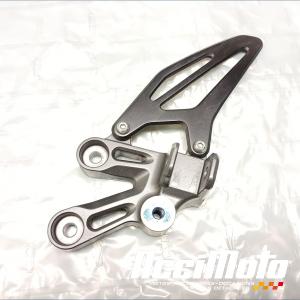Platine repose-pied avant (gauche) YAMAHA R7 YZF