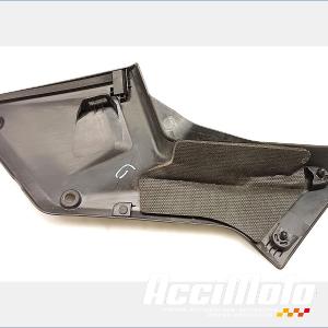 Cache sous selle (droit) SUZUKI V-STROM DL1050 DE