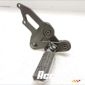 Platine repose-pied avant (droit) YAMAHA MT-07