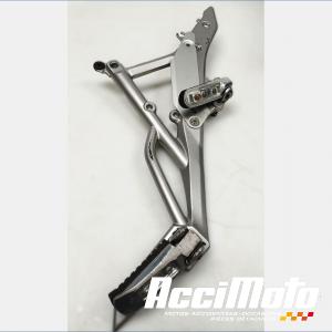 Platine repose-pieds (droit) KAWASAKI ER6 N