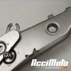 Platine repose-pieds (droit) KAWASAKI ER6 N