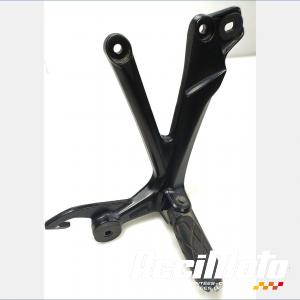 Rear footrest plate (right) SUZUKI GSXR 1340 HAYABUSA