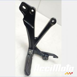 Rear footrest plate (left) SUZUKI GSXR 1340 HAYABUSA