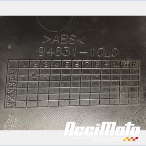 Intérieur de tête de fourche (droit) SUZUKI GSXR 1340 HAYABUSA