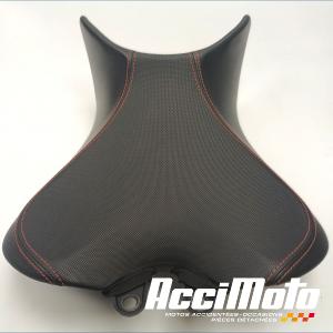 Driver seat TRIUMPH SPEED TRIPLE 1050 RS