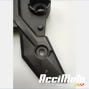 Platine repose-pied avant (droit) KAWASAKI NINJA EX650