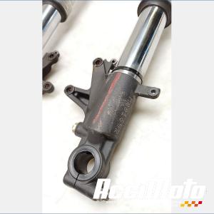 Fourche complète HONDA CBR954