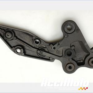 Platine repose-pied avant (droit) YAMAHA FZ8 N