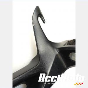 Platine repose-pied arrière (gauche) SUZUKI GSXS 750