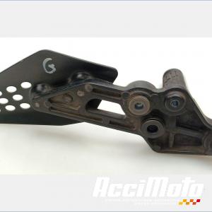 Platine repose-pied avant (gauche) YAMAHA MT-07