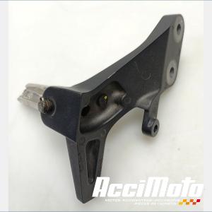 Platine repose-pied arrière (droit) YAMAHA MT-09