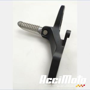 Platine repose-pied arrière (droit) YAMAHA MT-09