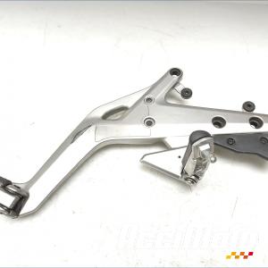 Platine repose-pieds (droit) KAWASAKI ER6 N