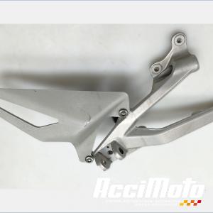 Platine repose-pied avant (droit) DUCATI PANIGALE 1100 V4S