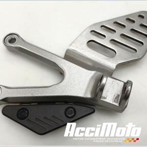 Front footrest plate (left) YAMAHA R6 YZF600