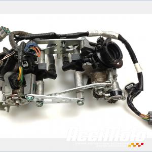 Rampe d'injection (moteur) HONDA VARADERO XL125V