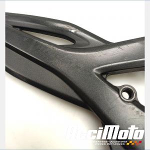 Platine repose-pieds (droit) KAWASAKI ER6 N